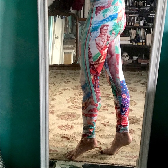 Vintage quilt design leggings - Picture 2 of 8